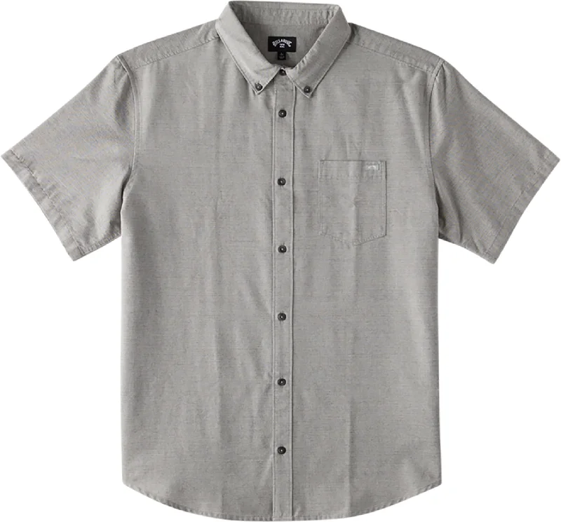Men's Denim Shirts for a Rugged LookAll Day Short Sleeve Shirt - Men's|-|Chemise à manches courtes All Day - Homme