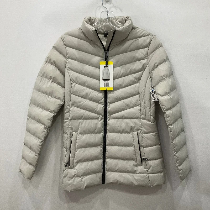 Men's Coats for City WearCoat Puffer & Quilted By 32 Degrees In Cream, Size: S